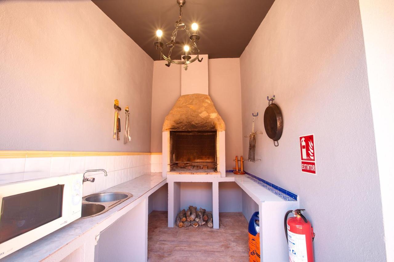 Cuencaloft Villa Del Tio Tomarro บีญัลบา เด ลาเซียร์รา ภายนอก รูปภาพ